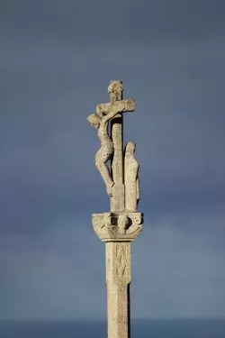 El otro virus chino: se incrementa en el país asiático la persecución a la religión 2 Cruz 2