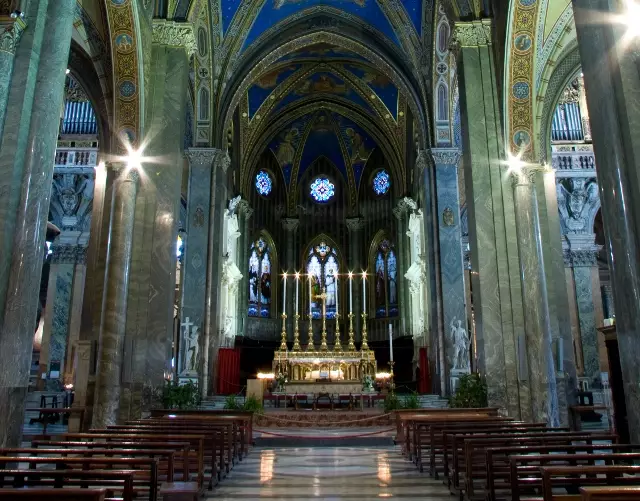 Iglesia en Italia asigna fondo de ayuda para parroquias en dificultad 1 santa maria sopra minerva basilicaRoma