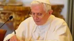 Benedicto XVI, la dictadura mundial, el Anticristo y los peces malos en la Iglesia 3 Benedicto XVI 3