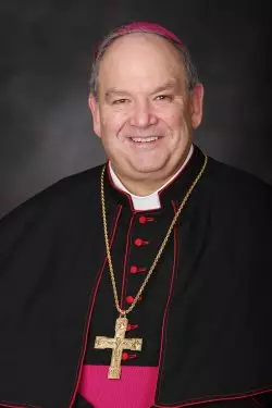 Ganaron los Obispos: Minnesota permite Misas públicas tras presión de la Iglesia 2 MONS HEBDA MINNEAPOLIS GAUDIUM PRESS