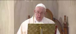 Papa recordó a los fallecidos anónimos de la pandemia 1 papa