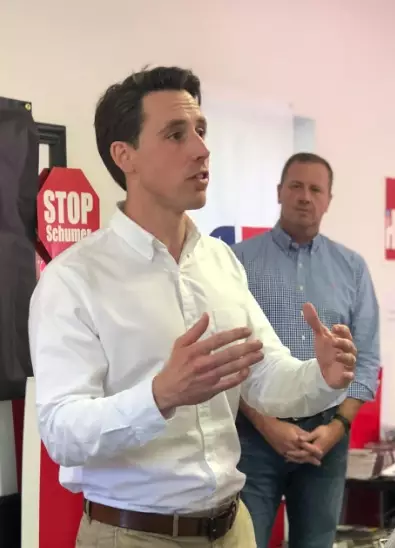 Senador estadounidense denuncia "mal acuerdo" de conservatismo religioso tras sentencia de Corte Suprema 2 Josh Hawley Conservatismo Religioso Gaudium Press