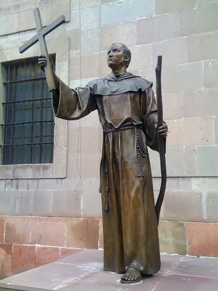 Obispo en EEUU condena vandalismo contra imágenes de Santos y figuras católicas 2 San Junípero Serra vandalismo gaudium press