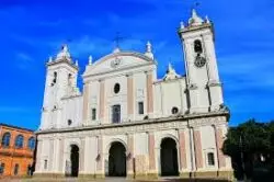 Vandalizada la catedral de Asunción, Paraguay 1 Catedral