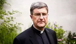 Presidente de episcopado francés pide que se mantenga el culto, ante nuevo confinamiento 2 Mons De moulins