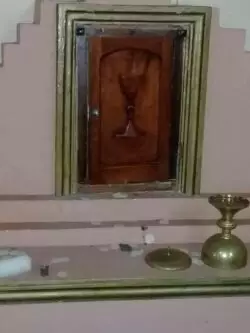 Profanada iglesia en Paraguay 2 Profanacion