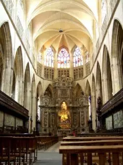 Obispos en Francia dicen que no acatarán límite de 30 personas por oficio religioso 2 Catedral de Toulouse