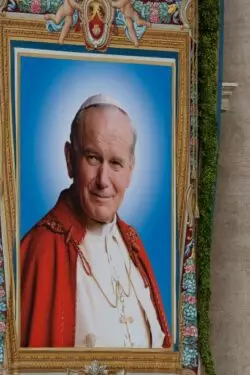 1500 académicos polacos defienden a Juan Pablo II ante ataques por Informe McCarrick 2 Juan Pablo ii