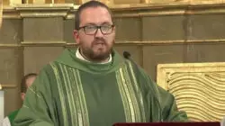 Sacerdote herido en explosión de edificio en Madrid fallece 2 Sacerdote fallece