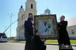 Icono de Nuestra Señora encontrado intacto tras incendio en una iglesia en Bielorrusia 2 Bielorrusia nuestra senora de Budslau