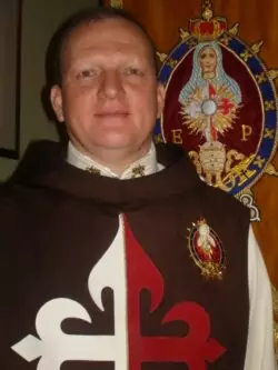“Yo conviví no solo con un santo, sino con un gran santo”: Recuerdos del Padre Tejedor 2 Padre Carlos 3