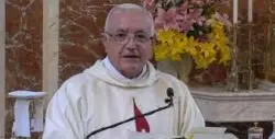 “Yo conviví no solo con un santo, sino con un gran santo”: Recuerdos del Padre Tejedor 5 Padre Carlos 5