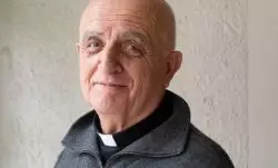 El sacerdote católico que asistió a Lady Di en la hora de la muerte 2 Padre Yves Clochard Bossuet
