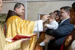 En Arquidiócesis italiana: no más padrinos de bautizo y confirmación por tres años 2 Padrinos bautismo