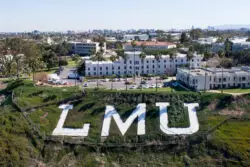 En Universidad católica en Los Ángeles se realiza recaudación de fondos para multinacional abortista 2 LMU