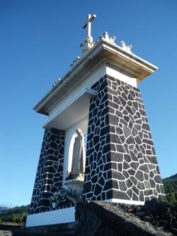 monumento a la Virgen de Fatima