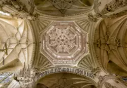 Correos de España dedica un sello a la Catedral de Burgos por su octavo centenario 2 image002 3