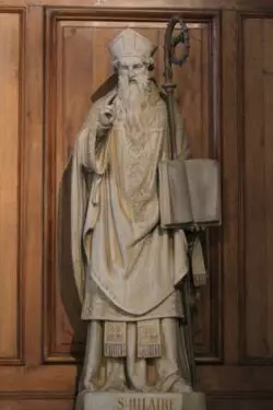 San Hilario de Poitiers nace pagano, pero Dios hizo que le llegaran las Escrituras 3 San Hilario de Poitiers