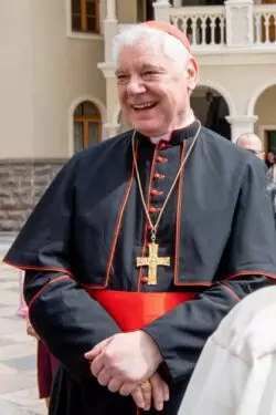 Cardenal Muller al bufete de abogados que ‘condenó’ a Benedicto: Bájense de su pedestal 2 Cardenal Muller