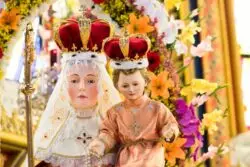 La Virgen de la Candelaria, aquella que presenta a la Luz de las Naciones en el Templo 2 Virgen de la Candelaria del Buen Suceso