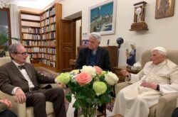 Bento XVI encontra se com os ganhadores do Premio Ratzinger 2