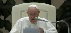 ¿En qué sentido la vejez puede salvar el mundo? Fue la pregunta que se planteó el Papa 2 Papa