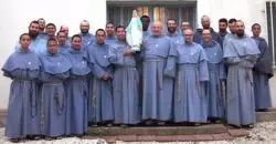 Después de 9 años de comisariamiento, los Franciscanos de la Inmaculada eligen superior general 2 2