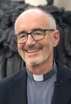 Cardenal Czerny sobre Ucrania: Conservar la esperanza de alcanzar la paz 2 Card. Michael Czerny S.J. at the Vatican