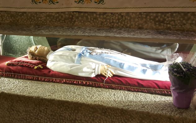 Santa María Goretti, la virgen mártir, que un día se le apareció a su