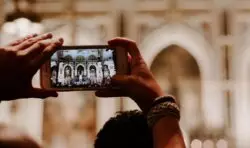 Para transformarse de ‘mero’ católico a eficaz ‘católico activista’ 3 annie theby muRFSk6LffI unsplash