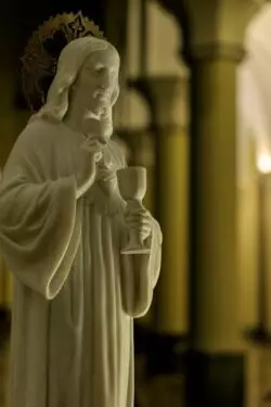 La Eucaristía, misterio redentor 2 Corazon Eucaristico de Jesus