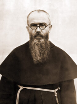 Fr.Maximilian Kolbe in 1936 250x338 zzJDjG