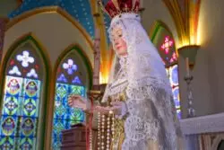 La gracia de la sagrada esclavitud recorre como un rayo el mundo ¿Se quiere sumar? 3 Maria Reina 2 1