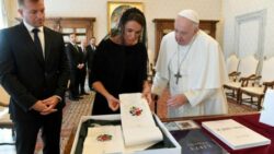 Papa Francisco recebe presidente da Hungria no Vaticano 3 700x394 1