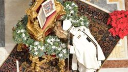 Santa Se divulga as celebracoes do Papa Francisco para o tempo de Natal