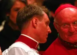 El libro de Mons. Ganswein, a pocas horas: más revelaciones de su retumbante contenido 2 Mons. Ganswein 2