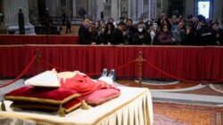 Santa Se divulga programa da celebracao do funeral de Bento XVI 2 700x394 1