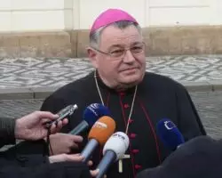 Cardenal Duka: El dilema de los católicos alemanes 2 900px Dominik Duka 2011 700x560 1