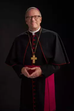El nuevo Cardenal portugués, Mons. Barron y el subconsciente dividido en la Iglesia 2 Mons. Barron