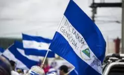 Religiosas, cuya casa fue invadida en Nicaragua, son deportadas a El Salvador 2 nicaragua presos 700x424 1