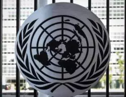 Católicos pakistaníes en la sede de la ONU: “Paren de quemar iglesias en Pakistán” 2 Sin titulo 24