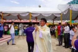 Tres sacerdotes ordenados en Phnom Penh, esperanza para la Iglesia en Camboya 2 Sin titulo 28