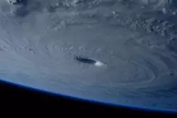 Para el hombre pequeñito y sufridor de hoy, la súplica a la Virgen de la Grandeza 2 nasa 5477L9Z5eqI unsplash