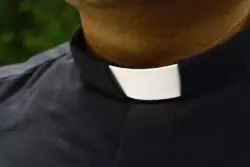 ¿Por qué se abrió el acceso al sacerdocio al P. Martinelli, ahora condenado por el Vaticano? 2 6 10