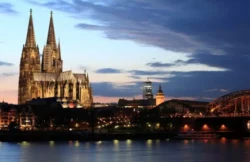 Vaticano ordena visita apostolica a Arquidiocese alema de Colonia 1 700x454 1