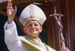 Vaticano celebra aniversario de canonizacao de Sao Joao Paulo II