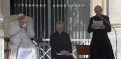 Hoy tampoco el Papa pudo leer texto de audiencia general 2 5 4