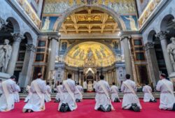 Legionarios de Cristo celebram a ordenacao de 20 novos sacerdotes 3