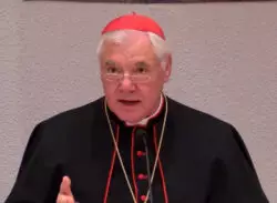“Una mujer no puede ser ordenada sacerdote”; cualquier cosa reclamar a Dios: Cardenal Müller 2 6 1