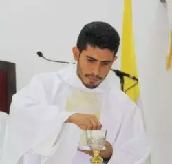 Nicaragua: otro sacerdote secuestrado camino a misa 2 GUtXx09XIAAeyXs 700x667 1